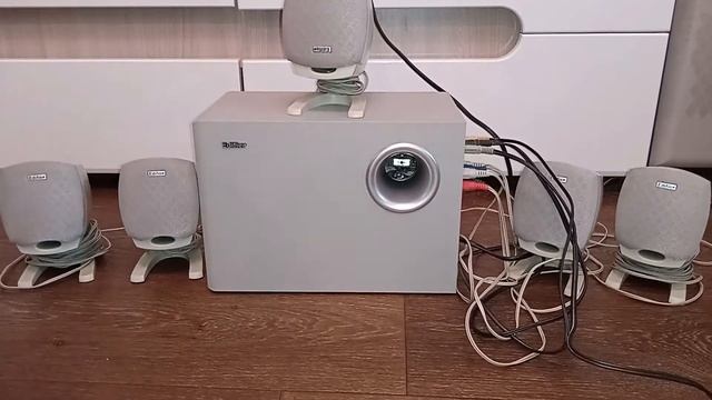 Обзор активных колонок 5.1 Edifier R 251 смотреть онлайн