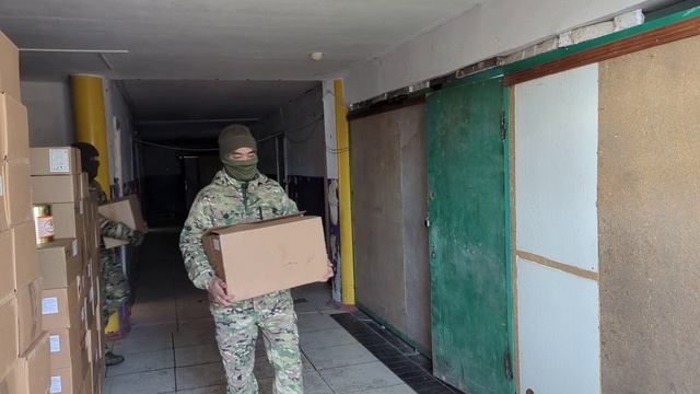 Развоз подарков на передовой военнослужащим ВВО смотреть онлайн