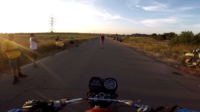 ДНЕПР МТ vs. JAWA 350 vs. ПЛАНЕТА 5 - ЛЕГЕНДАРНАЯ ГОНКА!!! смотреть онлайн