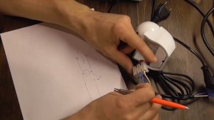 Как подключить датчик движения к 220 вольтам (как датчик управляет нагрузкой)