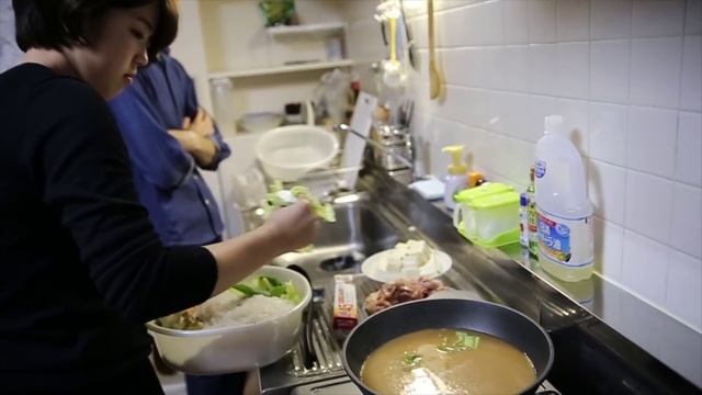 ［日本語］Япония: Набэ вечеринка и День Рождения 鍋パーティー！