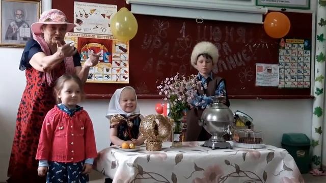 Аня Удодова. День Рождения.mp4 смотреть онлайн