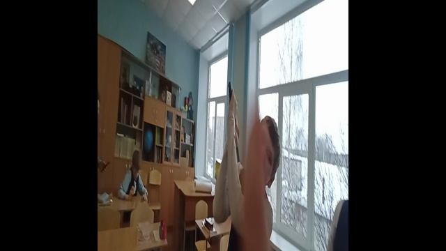 Angry уборщица