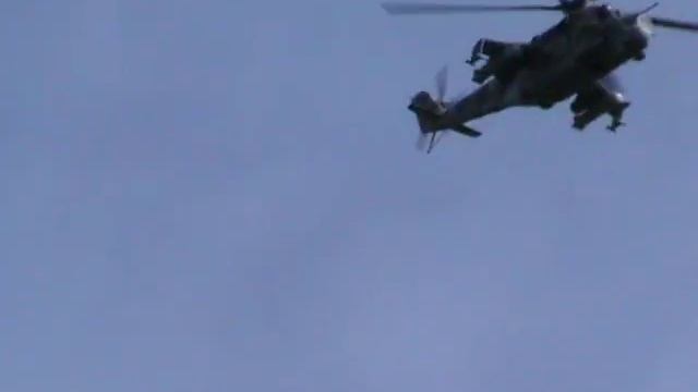 ПРОЛЁТЫ ЧЕТЫРЁХ ВЕРТОЛЁТОВ МИ-24.ИДУТ МАСШТАБНЫЕ УЧЕНИЕ.МЕСТО СЪЁМКИ НОВАЯ РОПША ДАЧА.2015091010522 смотреть онлайн