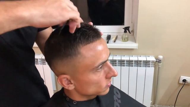 Как сделать плавный дымчатый переход в мужской стрижке, смотрим учимся смотреть онлайн