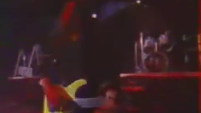 Vika Ziganova_Zolotye pogony.mkv смотреть онлайн