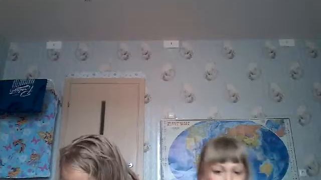 Распаковка подарка от лагеря Юность. (Совместно с Лизой ) смотреть онлайн