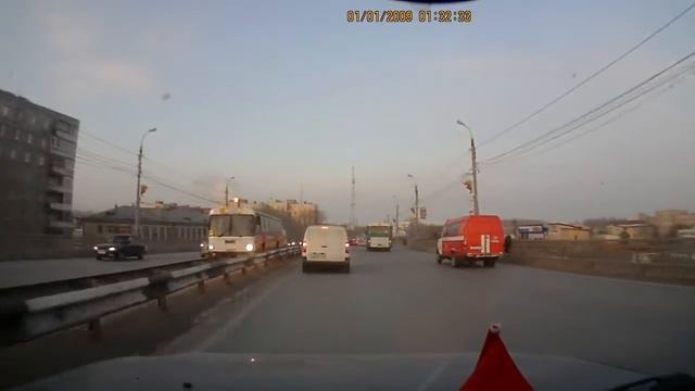 Неоправданный риск VW Touareg смотреть онлайн