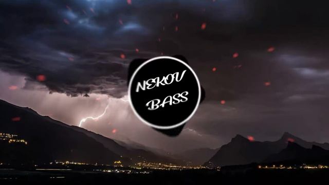 Strange - ЗАВИСАЙ ~BASS~ смотреть онлайн