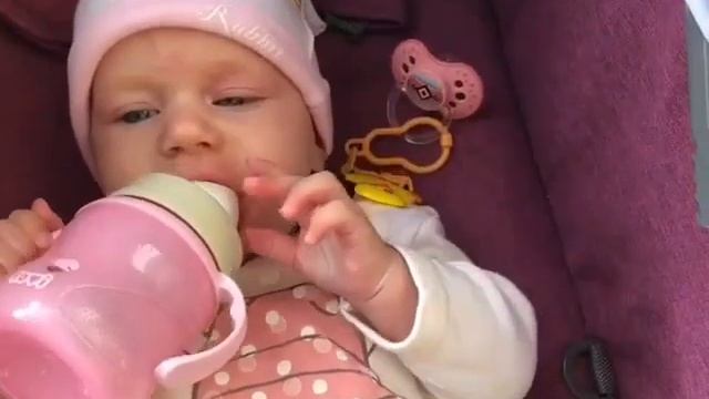 Поильник с носиком LOVI