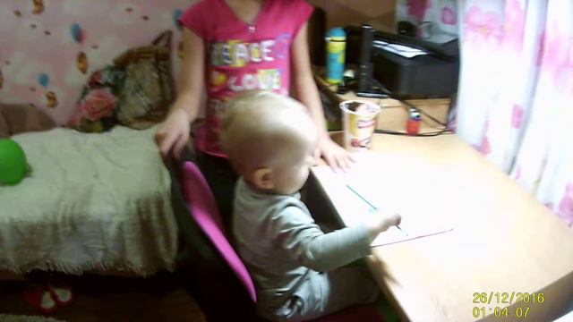 малыш учится писать смотреть онлайн