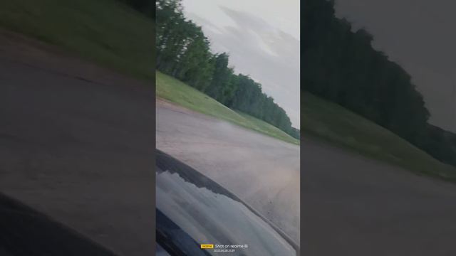 Давайте молчать не будем 🙏 Сколько машин гробит эта дорога ((( смотреть онлайн