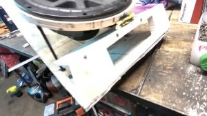 Установка музыки в катер "ПРОГРЕСС 4"