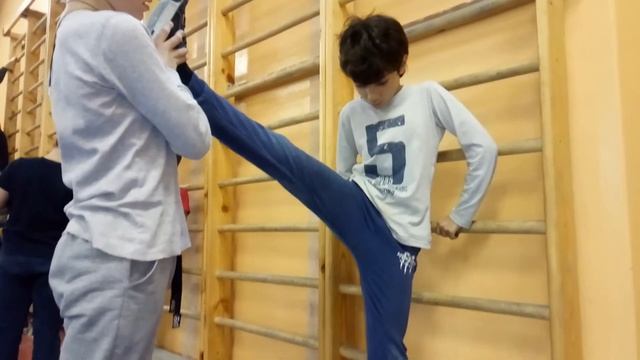 СФП #6 для детей младшего школьного возраста. Растяжка смотреть онлайн