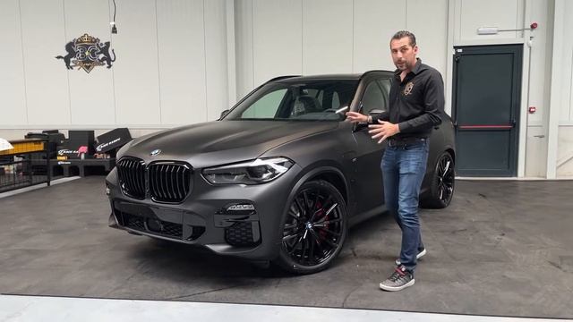 BMW X5 DEEP MATTE BLACK Vinyl wrap смотреть онлайн