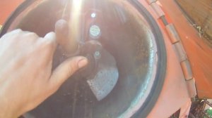 самый простой способ поднять выгрузной шнек. на примере комбайна Колос.- Нива