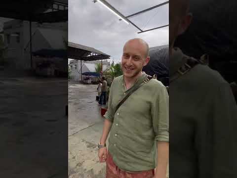 Автомойка на Бали! Детейлинг в Индонезии =) смотреть онлайн