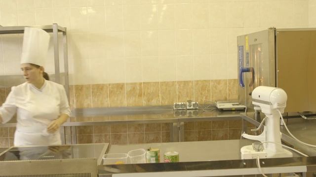 Аквафаба: приготовление десерта «Павлова» смотреть онлайн