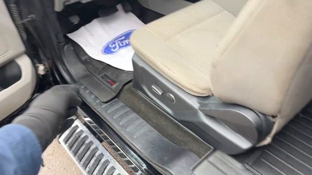 2017 Ford F-250 Super Duty SuperCab XLT 603A 6.7L Power Stroke V8 Diesel in Shadow Black Walk-Aroun смотреть онлайн