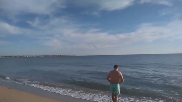 Зима в Евпатории. Купаемся в декабре. Жизнь в Крыму смотреть онлайн