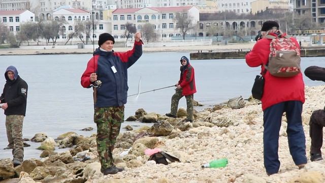 Севастопольский сарган 2013. Морская рыбалка, бомбарда (сбирулино) смотреть онлайн