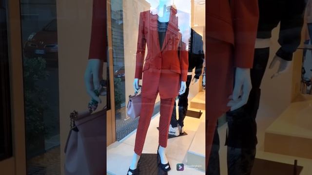 МОДА В ИТАЛИИ 2022.ТРЕНДЫ. смотреть онлайн