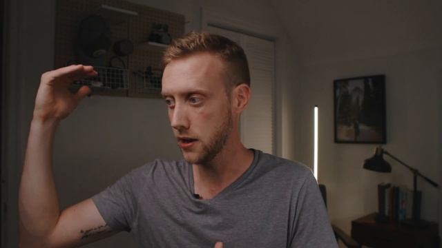 Making $183k as a solo filmmaker and a Canon EOS R смотреть онлайн