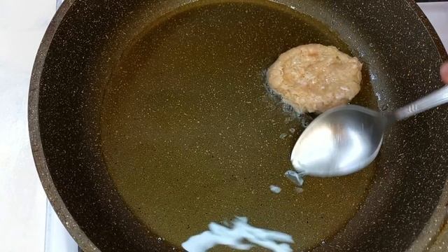 Котлеты домашние на сковороде смотреть онлайн