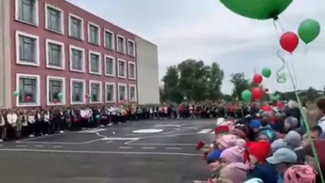 С ДНЁМ НАРОДНОГО ЕДИНСТВА! смотреть онлайн