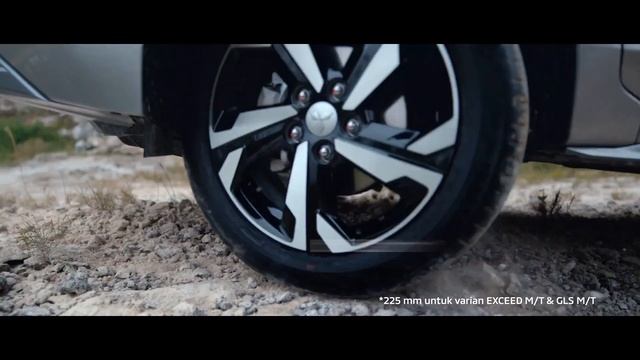 Introducing 2022 Mitsubishi Xpander - Closer Look! смотреть онлайн