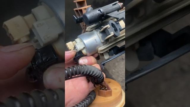 Ремонт BMW e 39 замена основного топливного насоса смотреть онлайн