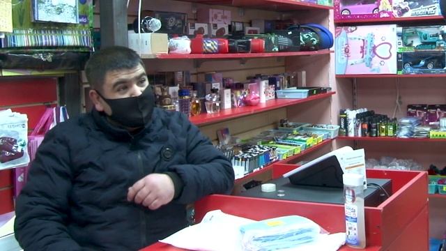 Проверили качество зимней уборки территорий, прилегающих к торговым объектам смотреть онлайн