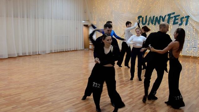 ХАСТЛ, Discofox, Sunny Fest 2022, JnJ Main 01, 12 финала, заход 1 смотреть онлайн