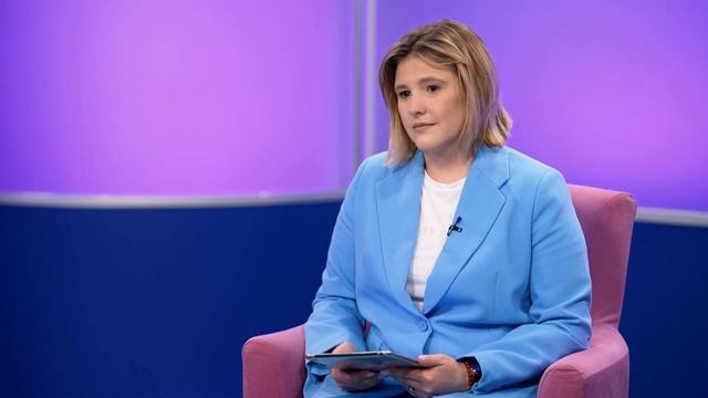 Нужно ли заставлять ребенка отдыхать? | Час с психологом смотреть онлайн