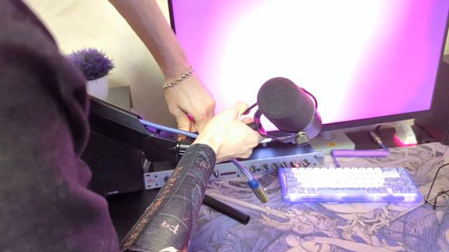 Обзор на пантограф Elgato wave mic. Как улучшить свое ИГРОВОЕ-ГЕЙМЕРСКОЕ МЕСТО смотреть онлайн