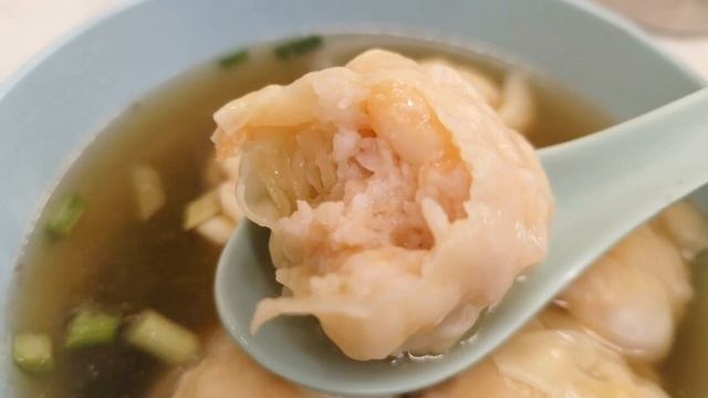 雲吞生麵食。深水埗????Wonton。Sham Shui Po смотреть онлайн