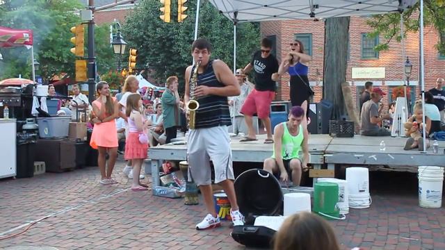 Thrift Shop - Eric Meyer Sax - Yankee Home Coming смотреть онлайн