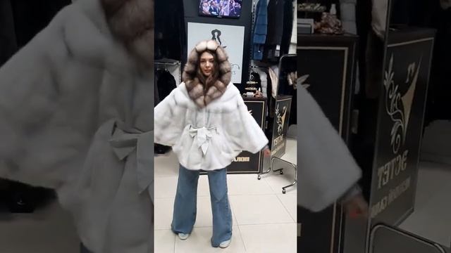 Видео отзыв о покупке шубу на Садоводе от Александра. смотреть онлайн