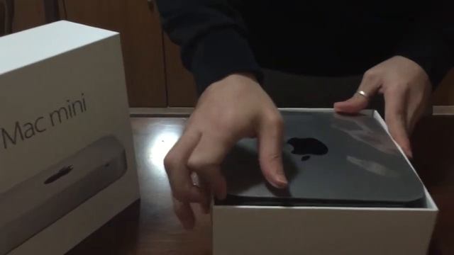 Unboxing Mac Mini late 2014 cpu 2,8 ghz fusion drive смотреть онлайн
