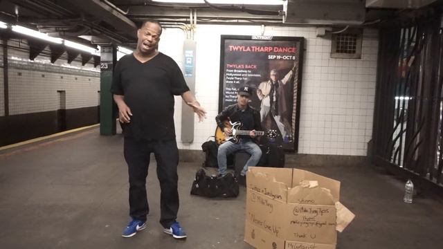 Mike Yung - "Aint No Sunshine" смотреть онлайн