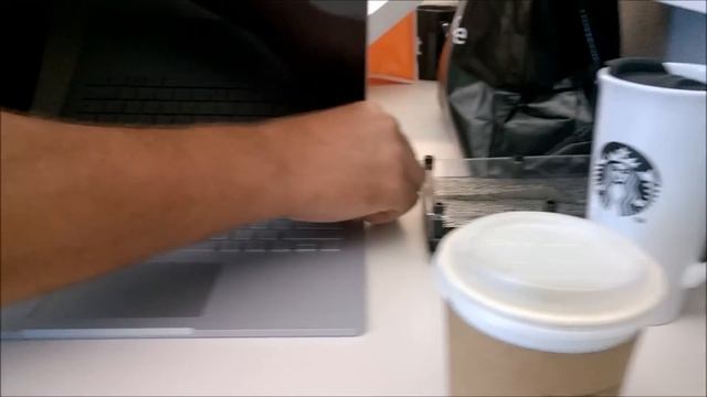 Microsoft Surface Book unboxing! смотреть онлайн