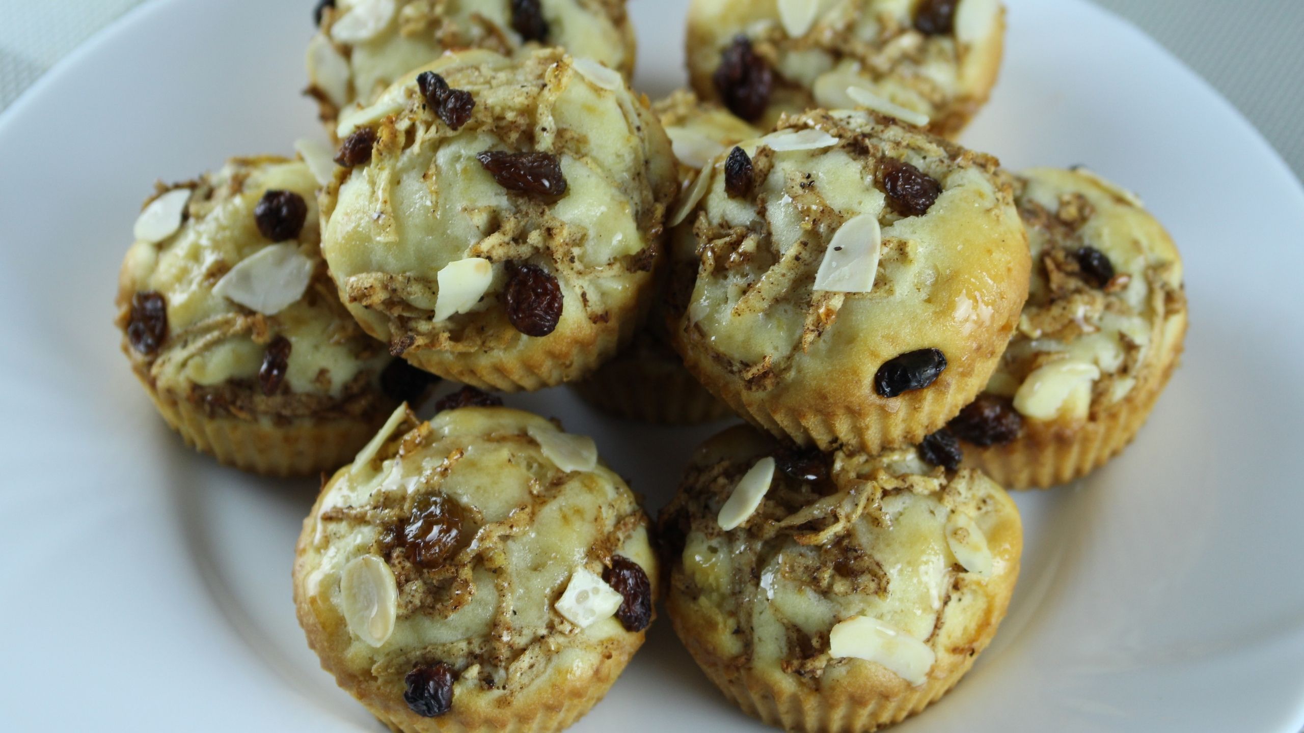 Если у Вас есть 1 яйцо и 1 яблоко, приготовьте этот необычный десерт ☆ Быстро и просто смотреть онлайн