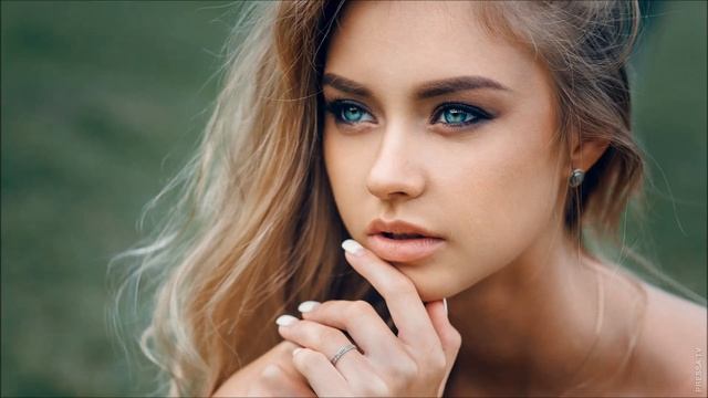 New Italo Disco Martin W. Italo Disco sound смотреть онлайн