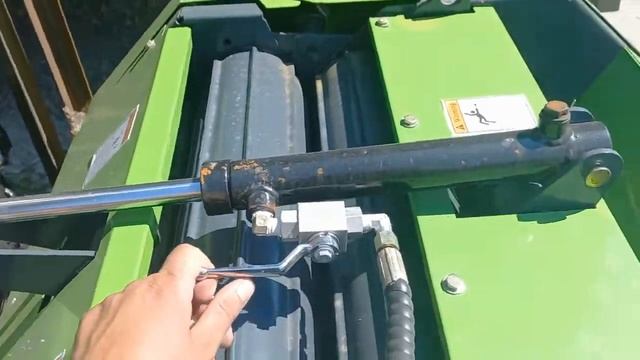 Пресс - подборщик YK850