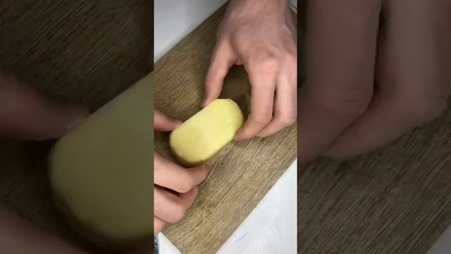 НЕОБЫЧНЫЕ ЧИПСЫ НА СКОВОРОДКЕ смотреть онлайн