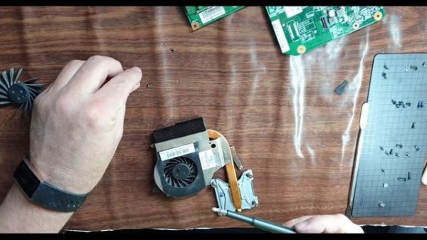 Upgrades HP G62 Notebook, CPU Replacement, dust cleaning, thermal paste replacement