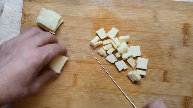 Breakfast is Ready in 5 Minutes - This Egg with Cheese and Pepper смотреть онлайн