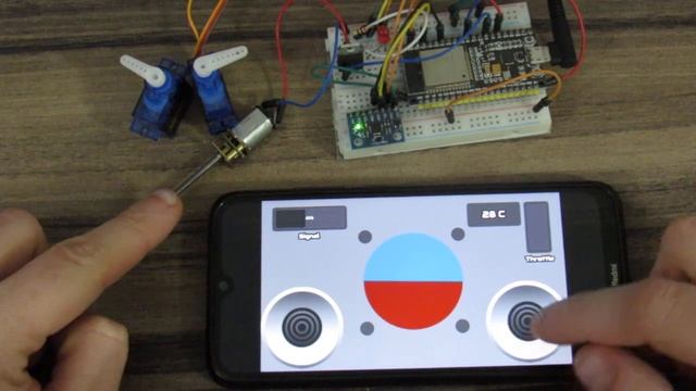 Godot Experiments #6 - ESP32 + accelerometer + phone = Simple RC controller (test) смотреть онлайн
