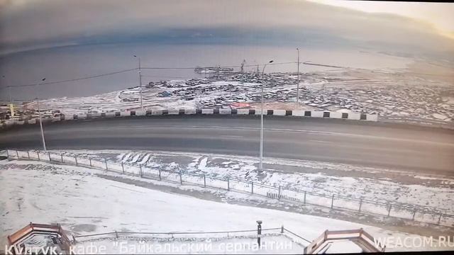 Култук. Вид на трассу и озеро Байкал смотреть онлайн