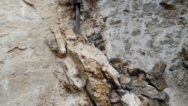 Как хитники добывают камни. Цитрин. Зима. смотреть онлайн